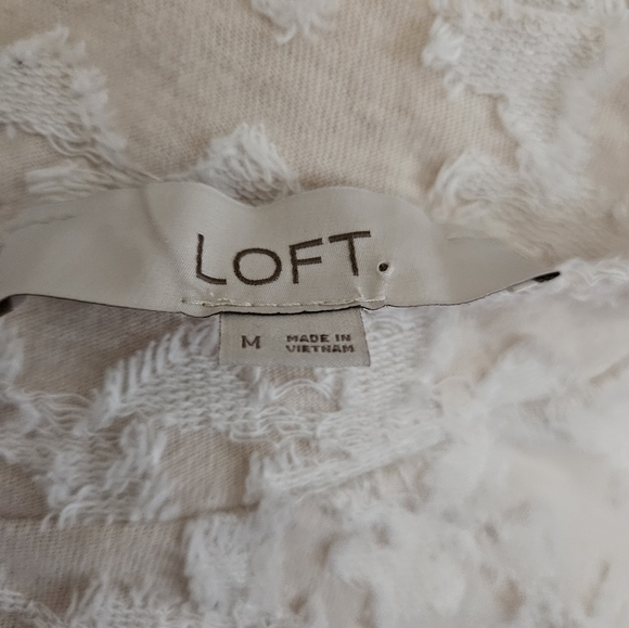 NWOT LOFT cream white floral lacy sweater blouse top Womens Medium - Picture 8 of 8
